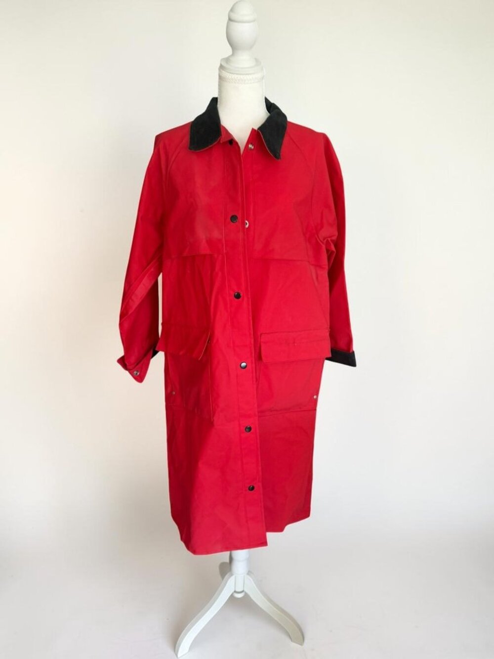TALBOTS Vintage Red Rain Barn Coat Size Small